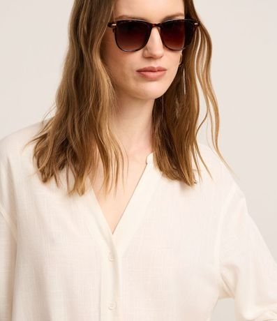 Camisa en Viscolino con Cuello Padre 5