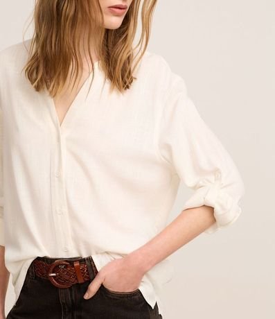 Camisa en Viscolino con Cuello Padre 6