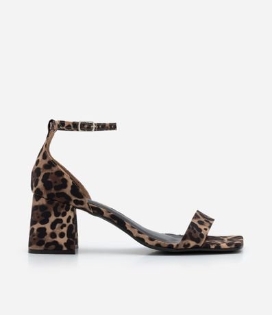 Sandalia con Taco Bloque Puntera Cuadrada y Estampa Animal Print