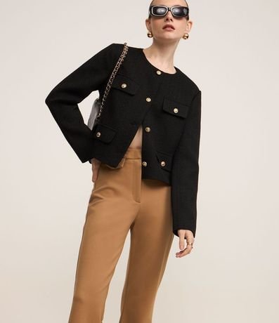 Pantalón Flare en Ponto Roma con Bolsillos de Solapa 2