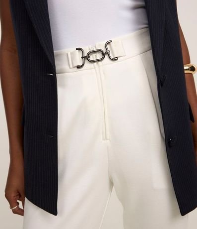 Pantalón Recto Cintura Alta con Hebilla en Ponto Roma 4