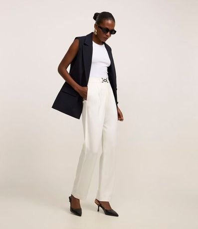 Pantalón Recto Cintura Alta con Hebilla en Ponto Roma 5