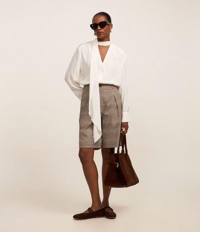 Blusa Office Wear Satinada con Cuello Lazo 2