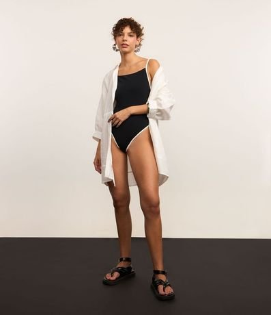 Malla en Poliamida con Escote Recto y Detalles Contrastantes 3