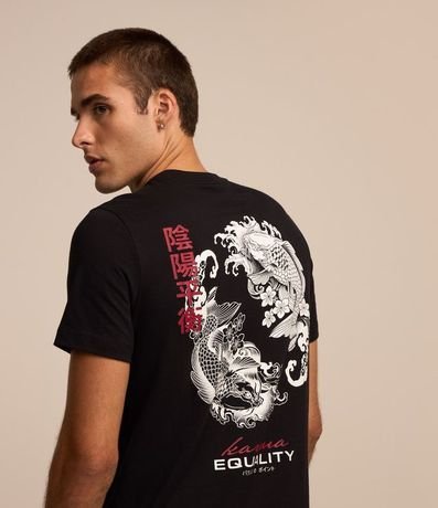 Remera Regular en Algodón con Estampa de Carpas