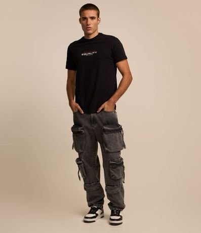 Remera Regular en Algodón con Estampa de Carpas 2