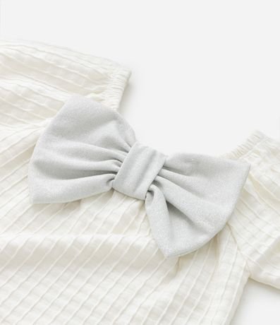 Blusa Infantil Texturizada con Lazo Grande Aplicado - Talle 1 a 5 años 4