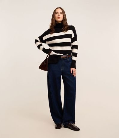 Suéter Punto con Cuello Alto y Estampa Rayada 3