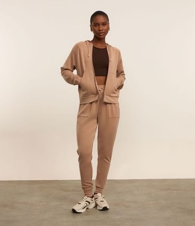 Campera Deportiva en Modal con Capucha 2