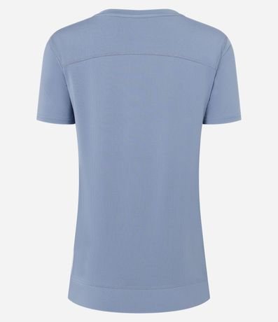 Remera Deportiva en Microfibra Escote V 6