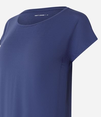 Remera en Microfibra con Escote Redondo 6