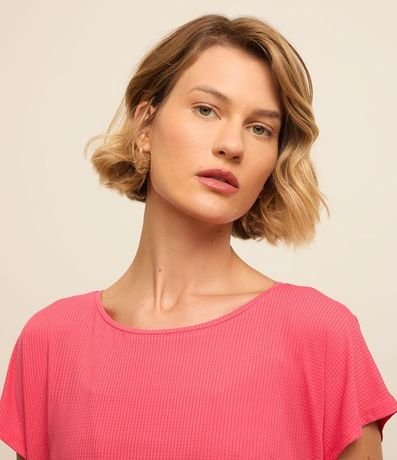 Remera en Microfibra con Escote Redondo 3