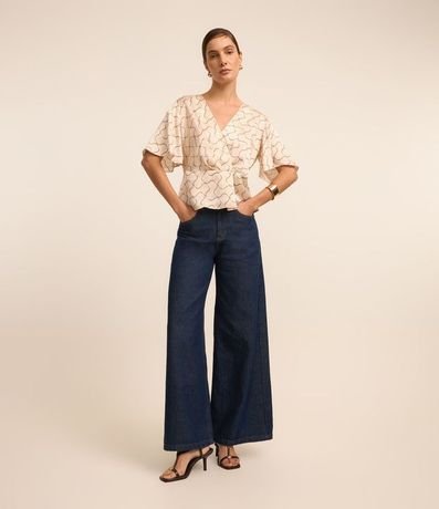 Blusa Satinada con Escote V Traspasado y Estampa Geométrico 3