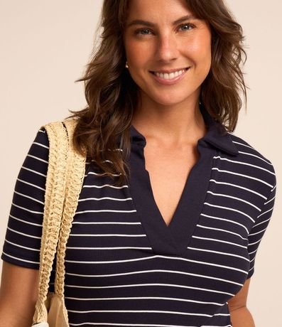 Blusa en Rib con Cuello Polo y Rayas en Hilo Teñido 3