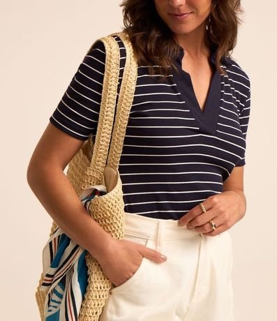 Blusa en Rib con Cuello Polo y Rayas en Hilo Teñido 4