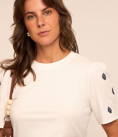 Blusa en Algodón con Bordado en la Manga Abullonada 3