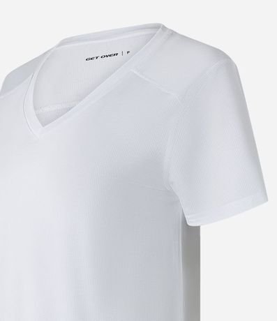 Remera Deportiva en Microfibra con Microagujeros 2