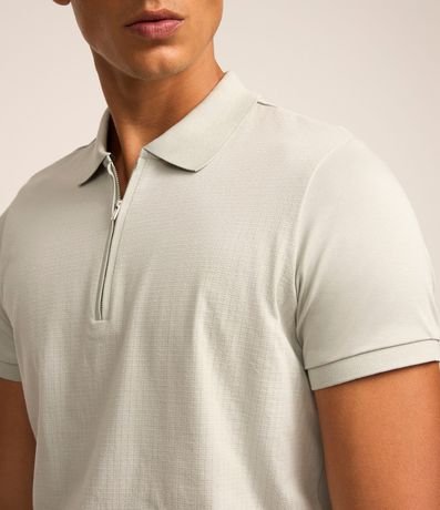 Remera Polo en Algodón con Cremallera en el Cuello 4