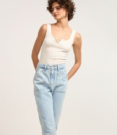 Pantalón Mom en Jeans con Bolsillos Cuadrados 2