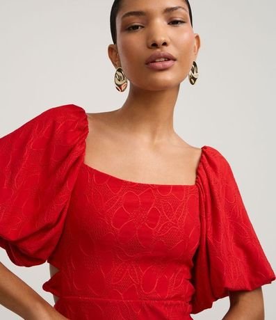 Vestido Evasê Manga Abullonada en Laise con Flores Bordadas 3