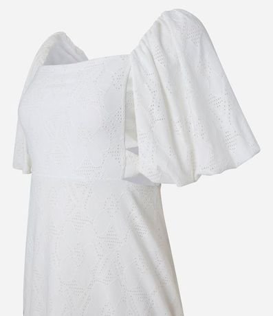 Vestido Evasê Manga Abullonada en Laise con Flores Bordadas 2