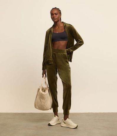 Pantalón Deportivo en Microfibra con Cintura Elástica