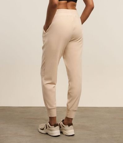 Pantalón Deportivo en Microfibra con Cintura Elástica 3