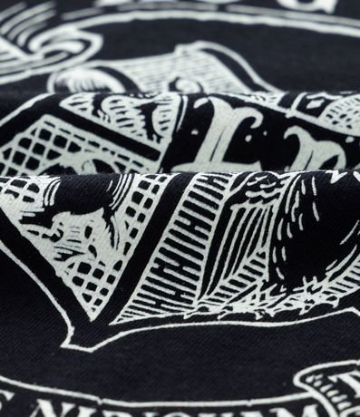 Remera Infantil con Estampa Escudo de Hogwarts que Brilla en la Oscuridad - Talle 7 a 14 años 3