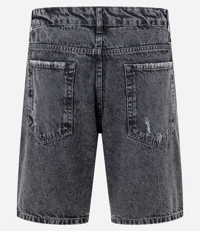 Bermuda Slim en Jeans Denim Destroyed y Bajo a Hilo 2