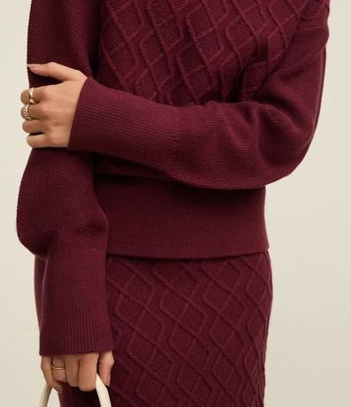 Suéter en Tricot con Cuello Alto y Bordado de Losangos 3