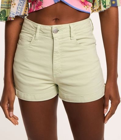 Short en Sarga con Cintura Alta y Bajo Plegado 4