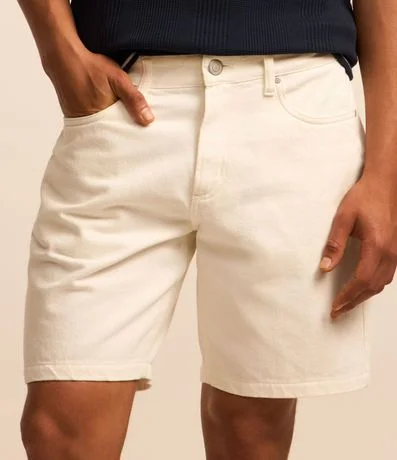 Bermuda en Sarga con Detalle en el Bolsillo 3