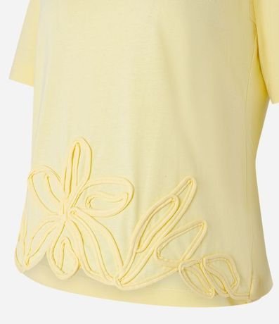 Blusa en Algodón con Flores Bordadas en el Bajo 6