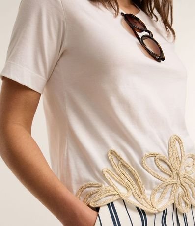Blusa T-Shirt en Algodón con Bordado en la Terminación 3
