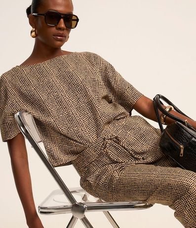 Blusa Manga Corta en Crepé Estampa Animal Print con Detalles Delanteros 5