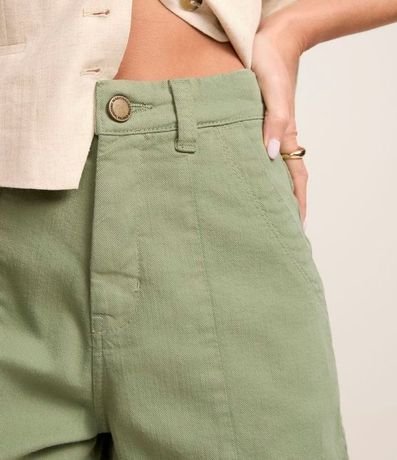 Short Cintura Alta en Sarga con Costura Aparente 4