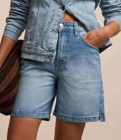 Bermuda en Jeans con Cintura Mediana y Detalle en el Bajo 3