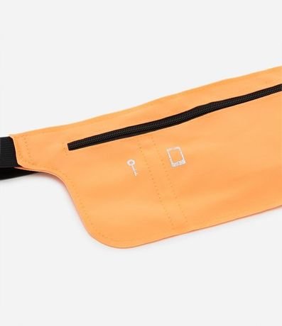 Riñonera Deportiva Ergonómica Cross con Detalles Bordados 2
