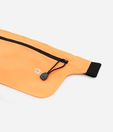 Riñonera Deportiva Ergonómica Cross con Detalles Bordados 5