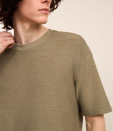 Remera Relaxed Soft con Cuello Redondo 3