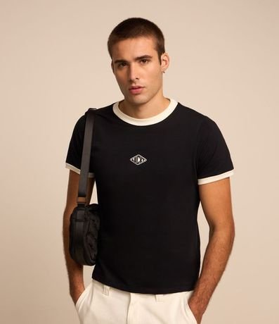 Remera Baby Tee en Algodón con Tag Gomosa