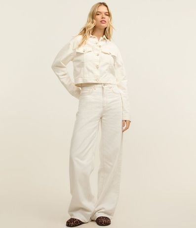 Campera en Sarga con Botones y Bolsillos en el Pecho 2