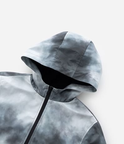 Campera Rompeviento Infantil con efecto Tie Dye - Talle 5 a 14 años 5