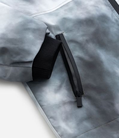 Campera Rompeviento Infantil con efecto Tie Dye - Talle 5 a 14 años 7