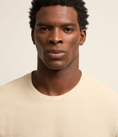 Remera Slim en Algodón con Textura Acanalada 4