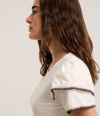 Blusa en Algodón con Detalle en Efecto Ganchillo en la Manga 4