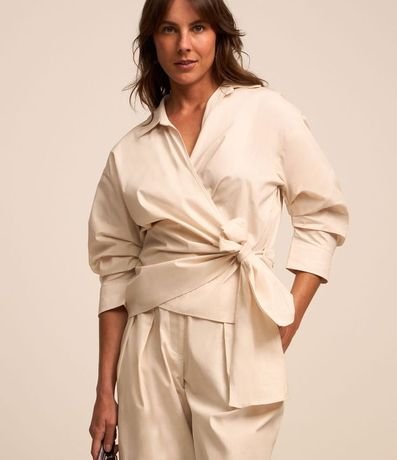 Camisa en Tricolina con Pliegue en la Manga 3/4 y Lazo 3