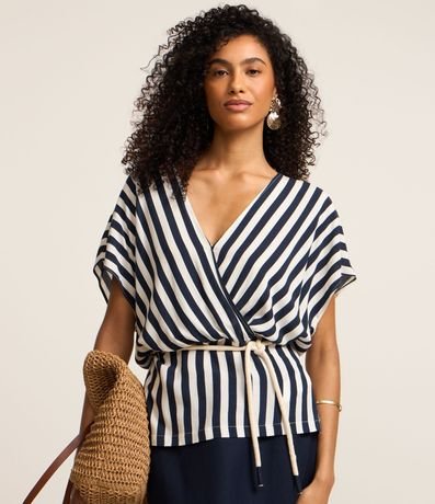 Blusa en Viscolino Rayada con Cinturón Cuerda