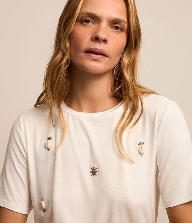 Blusa en Viscosa con Abalorios y Caracoles 3