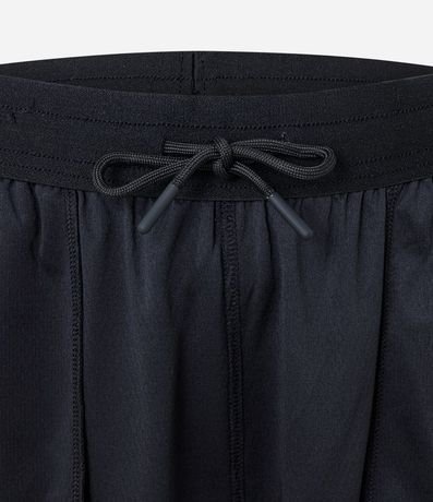 Bermuda Deportiva en Tecnologia Dry con Estampa Lateral Lettering 8